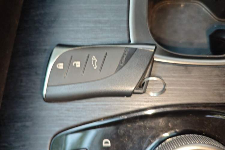 Used Lexus RZ 2023 450e All-Wheel Drive Luxury Edition