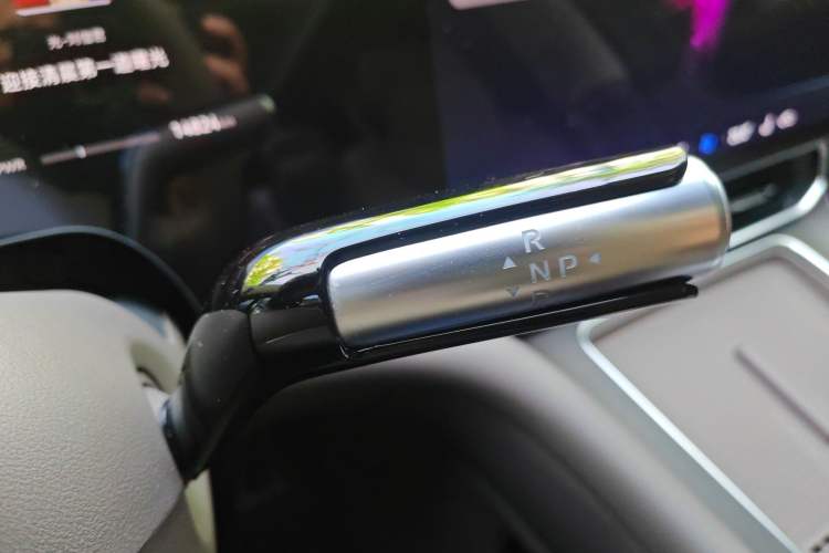 Used Hima AITO M9 2025 Extended-Range Ultra Version 52 kWh 5-Seater Edition