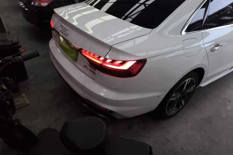 Used Audi A4L 2020 40 TFSI Luxury Dynamic Model
