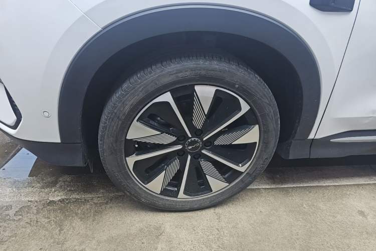 Used BYD Song PLUS New Energy 2025 EV Smart Drive Edition 605km Flagship Model