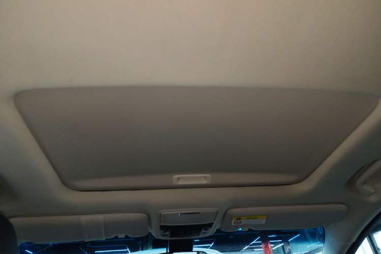 Used Honda Elysion 2019 2.0L Hybrid Luxury Edition
