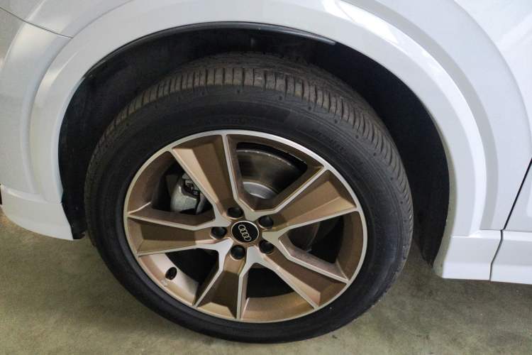 Used Audi Q2L 2023 35TFSI Fashion Dynamic Model
