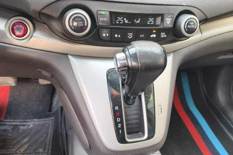 Used Honda CR-V 2013 2.4L two-wheel drive luxury version