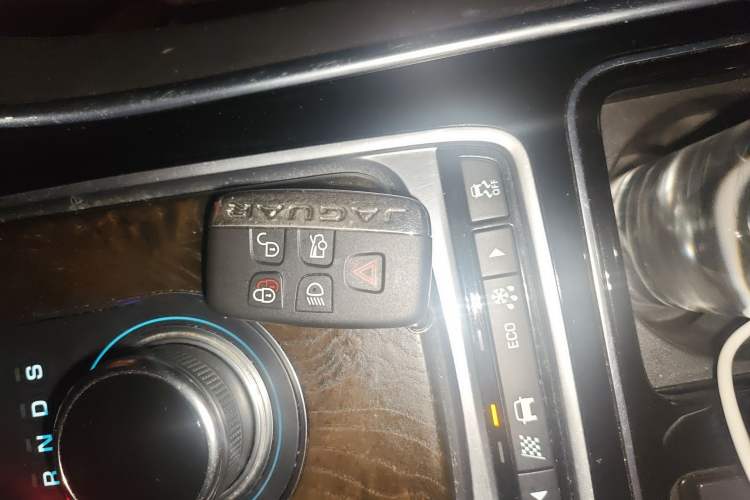 Used Jaguar XFL 2017 XFL 2.0T 200PS Luxury Edition