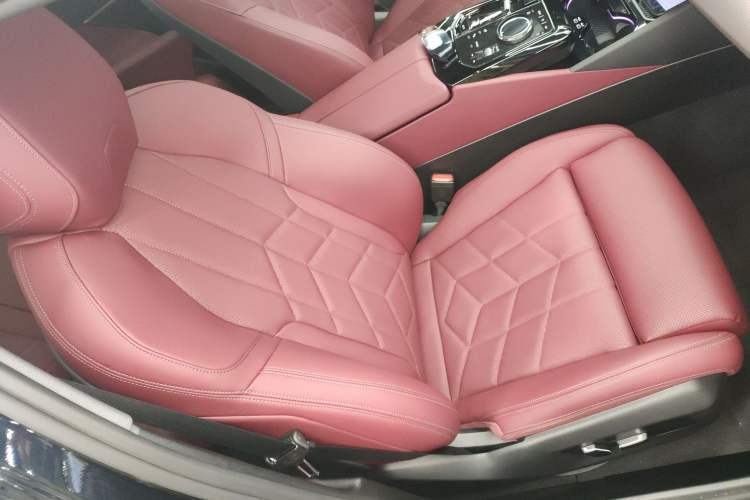 Used BMW 5 Series (Import) 2024 525i M Sport Package