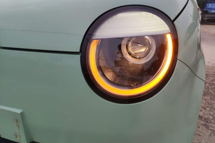 Used CHANGAN NEVO Lumin 2022 210km Sweet Edition Left Front Headlight