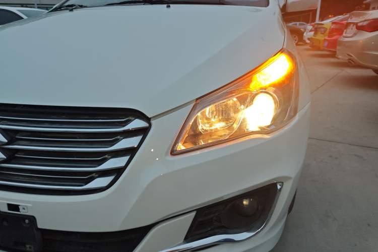 Used Suzuki Alivio 2015 1.6L Automatic Enjoyment Model