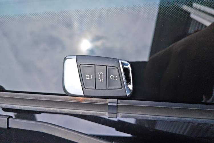 Used Volkswagen Passat 2024 330TSI Elite Edition Interior 1