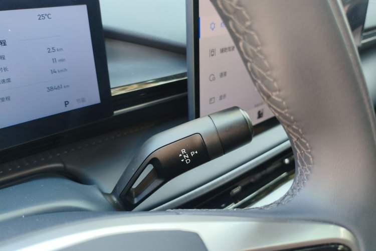 Used Geely Galaxy E5 2026 Model 610km Long-Distance Edition