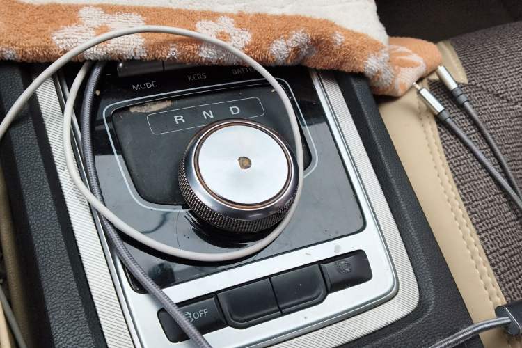 Used Roewe i6 New Energy 2017 45T Hybrid Connect & Smart Enjoyment Edition Gear Lever