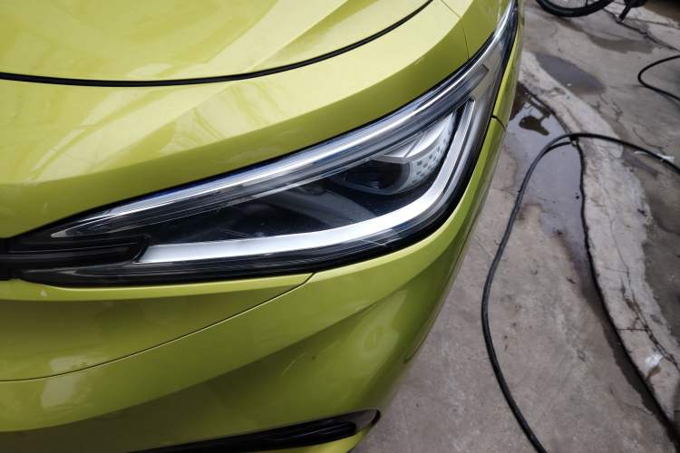 Used Volkswagen ID.4 X 2021 Pro Smart Long-Range Edition Left Front Headlight