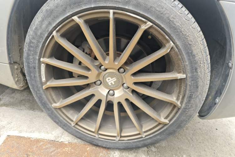 Used Toyota Crown 2005 3.0L Royal
