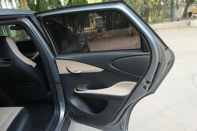 Used BYD Dolphin 2023 420 km Fashion Edition