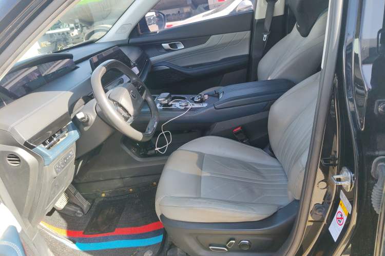 Used Changan UNI-K iDD 2023 Zhidian iDD 1.5T 135km Smart & Fun Model
