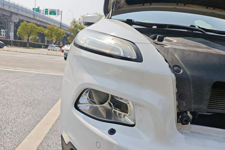 Used Jeep Cherokee 2014 2.4L Luxury Edition