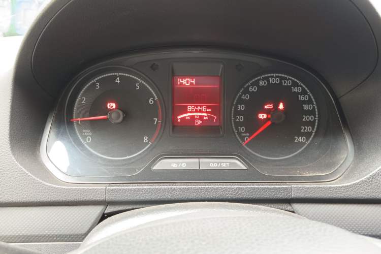 Used Volkswagen Jetta 2019 Dream Edition 1.5L Manual Fashion Version Instrument Cluster