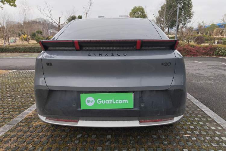 Used Lynk & Co Z20 2025 530 km Range Rear-Wheel Drive Pro
