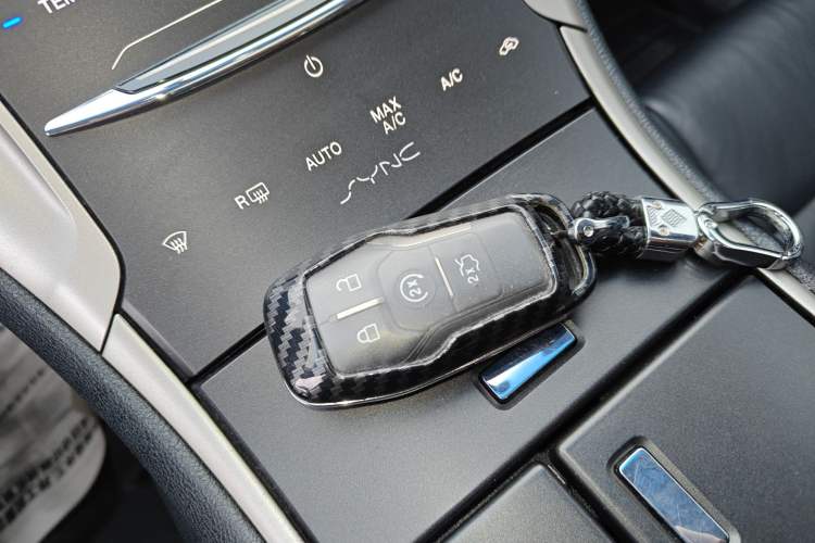 Used Lincoln MKZ 2014 2.0T Luxury Edition