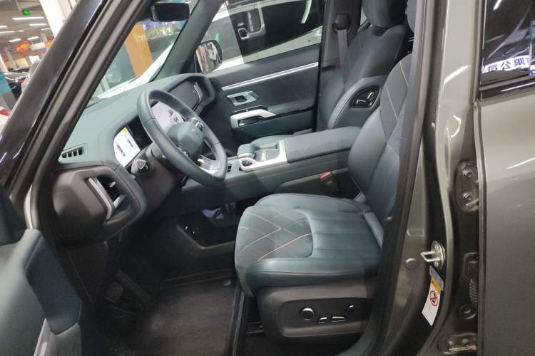 Used Deepal G318 2025 Worry-Free Cross-Country Edition Four-Wheel Drive Distant Mountains Version