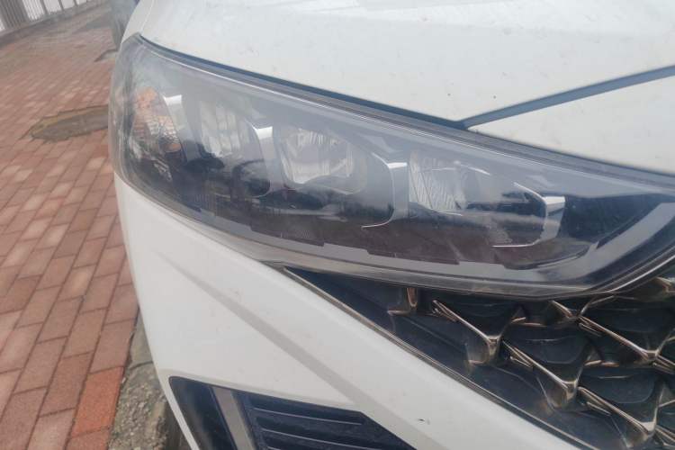 Used Hyundai ix35 2021 2.0L Automatic 2WD GLS Leading Edition Right Front Headlight