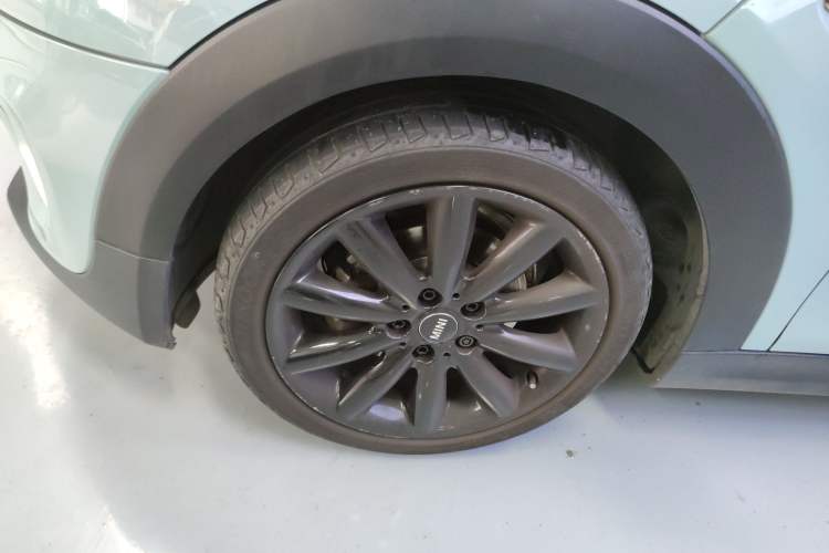 Used MINI MINI 2017 1.5T COOPER Limited Edition in Ice Blue