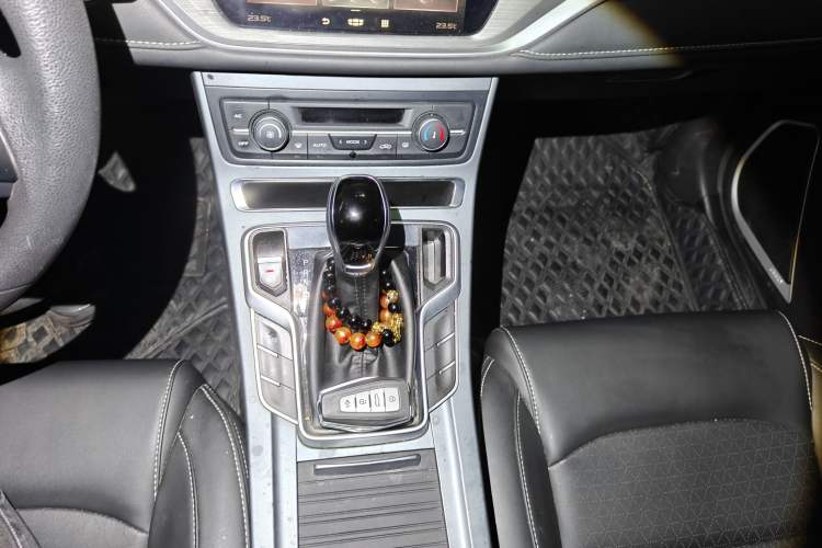 Used Geely Auto Emgrand 2021 UP 1.5L CVT Luxury Model Gear Lever