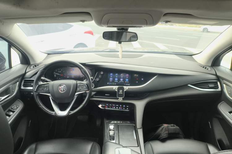 Used Buick Enclave 2020 28T Two-Wheel Drive Luxury Version
