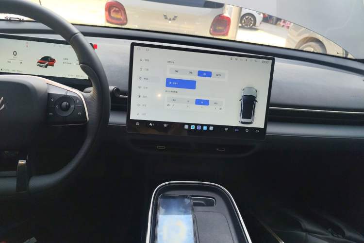 Used ARCFOX T1 2025 Model 425 PRO
