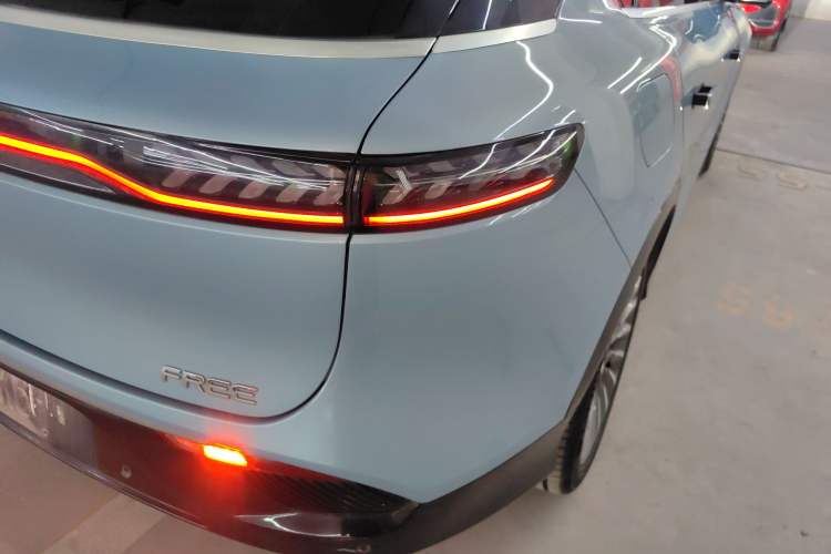 Used VOYAH FREE 2021 Four-Wheel Drive Standard Range-Extended Exclusive Luxury Package