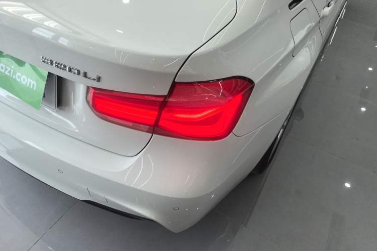 Used BMW 3 Series 2019 320Li M Sport Package Right Rear Taillight
