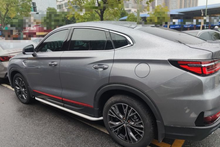 Used Changan CS85 COUPE 2023 1.5T DCT Luxury Version