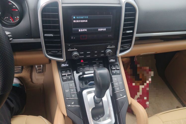 Used Porsche Cayenne 2016 Cayenne 3.0T Audio And AC Panel