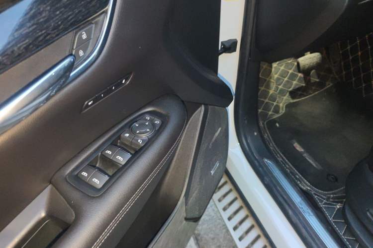 Used Cadillac XT5 2023 2.0T Two-Wheel-Drive Fashion Edition
