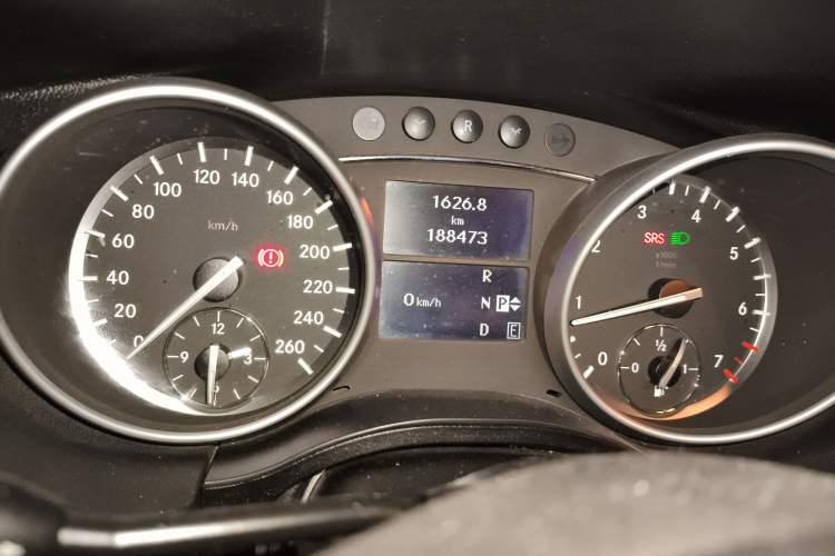 Used Mercedes-Benz R-Class 2011 R 350 L 4MATIC