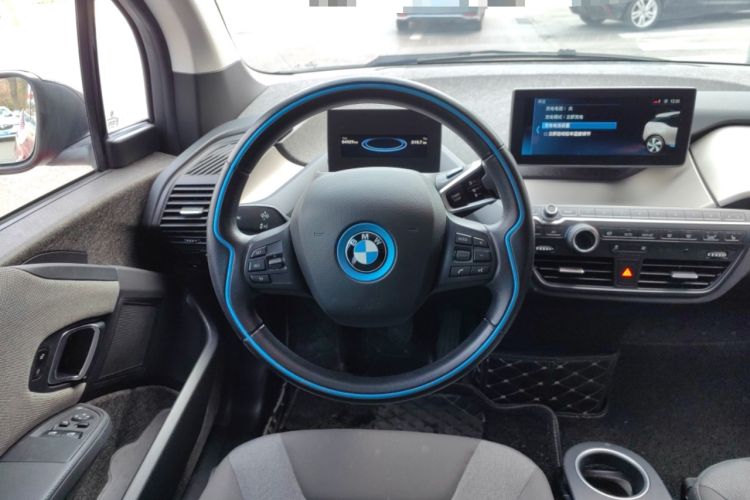 Used BMW i3 2019 Fast Charging Edition
