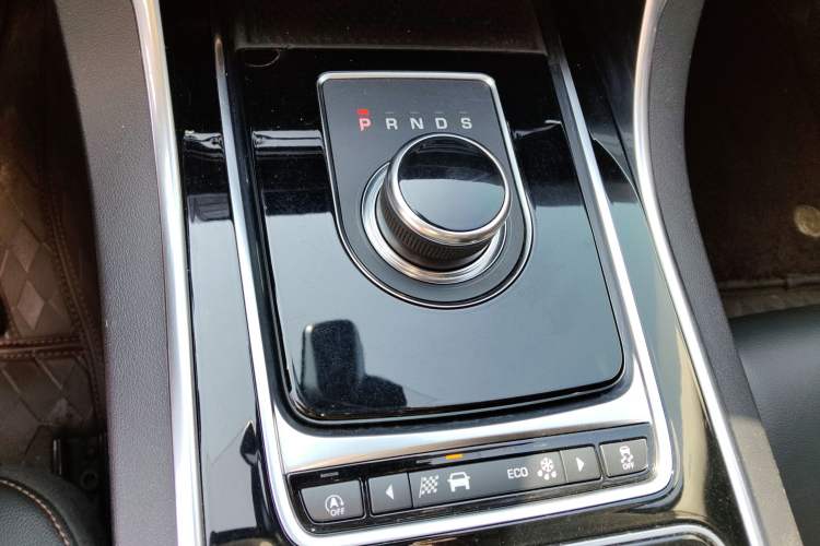 Used Jaguar XEL 2018 2.0T 200 PS Luxury Edition
