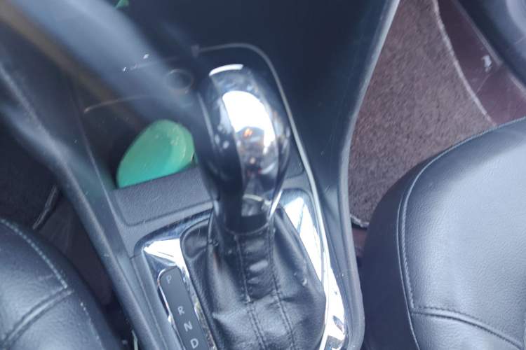 Used Volkswagen Santana 2013 1.6L Automatic Comfort Edition
