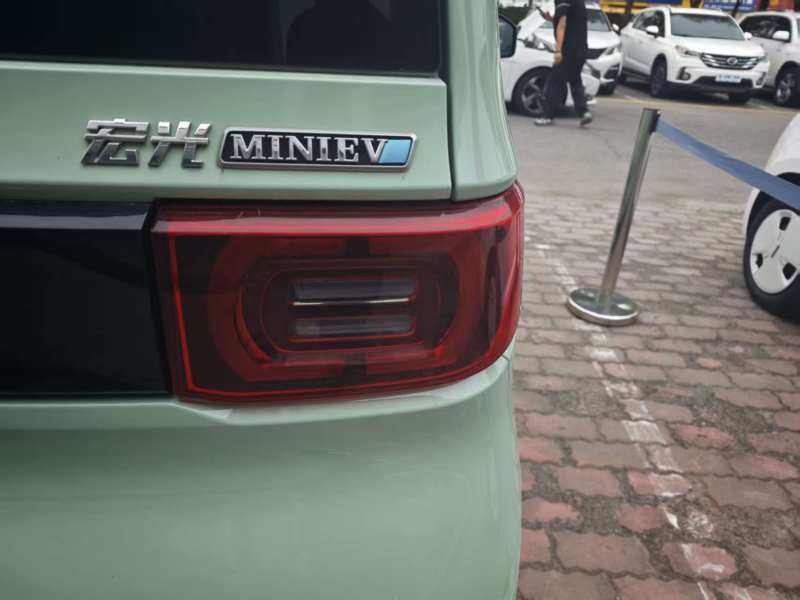 Used Wuling Hongguang MINIEV 2021 Macaron Premium Model – Lithium Iron Phosphate — 7
