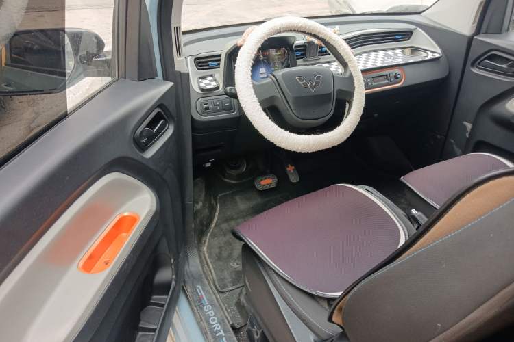 Used Wuling Hongguang MINIEV 2022 Zizai Version Lithium-NMC