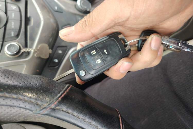 Used Chevrolet Cruze 2015 1.5L Classic SE MT
