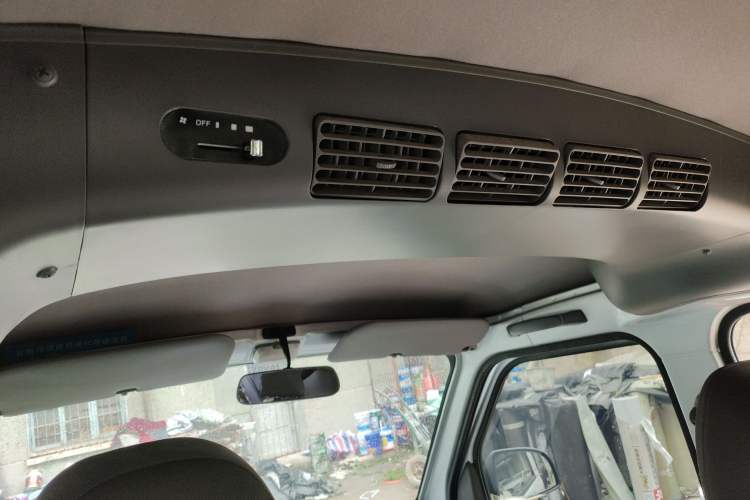 Used Wuling Rongguang EV 2023 Base Model Passenger Bus with Huating Battery