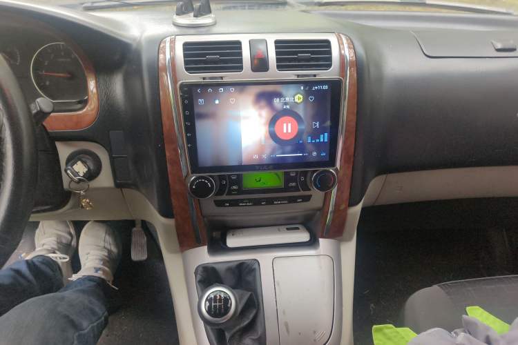 Used Jinbei Grace 2016 2.0L Standard Delivery Version