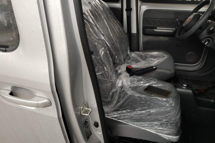 Used Wuling Zhiguang New Energy 2025 Comfort Model