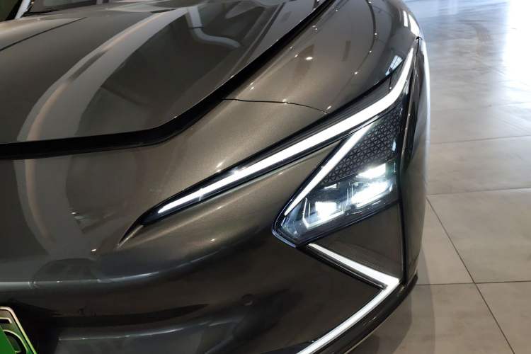 Used IM L7 2022 Dynamic Model