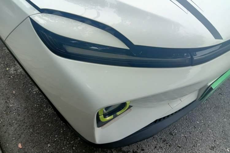 Used Geometry E Firefly 2023 320KM Cute & Handsome Tiger 5 Seats
