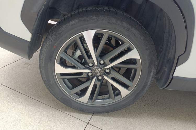 Used Toyota FRONTLANDER 2022 2.0L CVT Luxury PLUS Edition