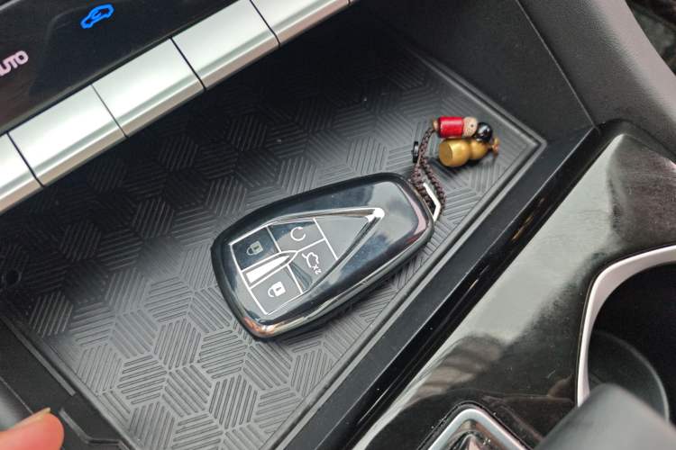 Used CHANGAN Eado 2024 PLUS Blue Whale NE 1.4T GDI DCT High-Energy Edition
