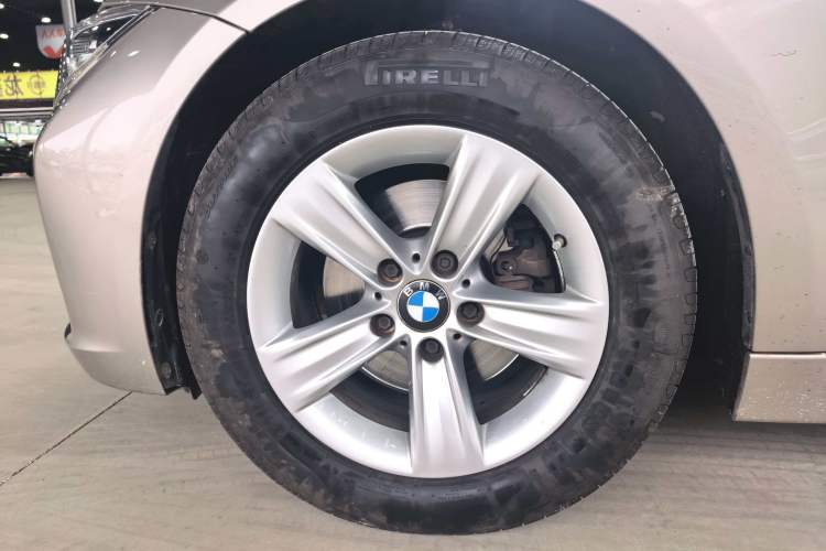 Used BMW 3 Series 2016 316Li Fashion Model
