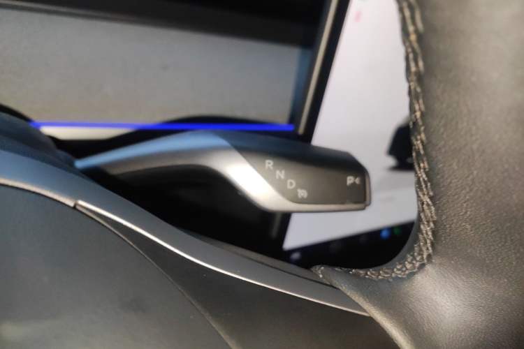 Used Tesla Model Y 2023 Rear-Wheel-Drive Version Gear Lever