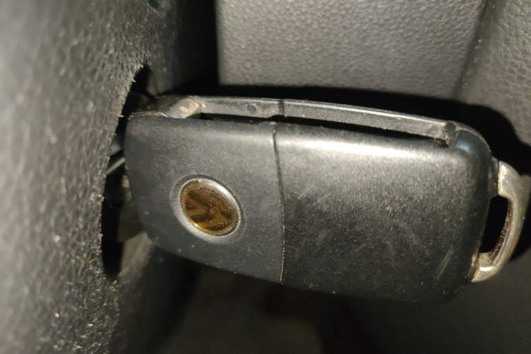 Used Volkswagen Sagitar 2012 1.4TSI Automatic Fashion Edition Vehicle Key